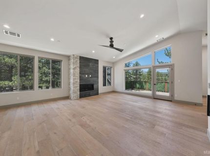 847 Cirugu Street, South Lake Tahoe, CA 96150 Photo