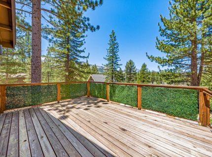 847 Cirugu Street, South Lake Tahoe, CA 96150 Photo