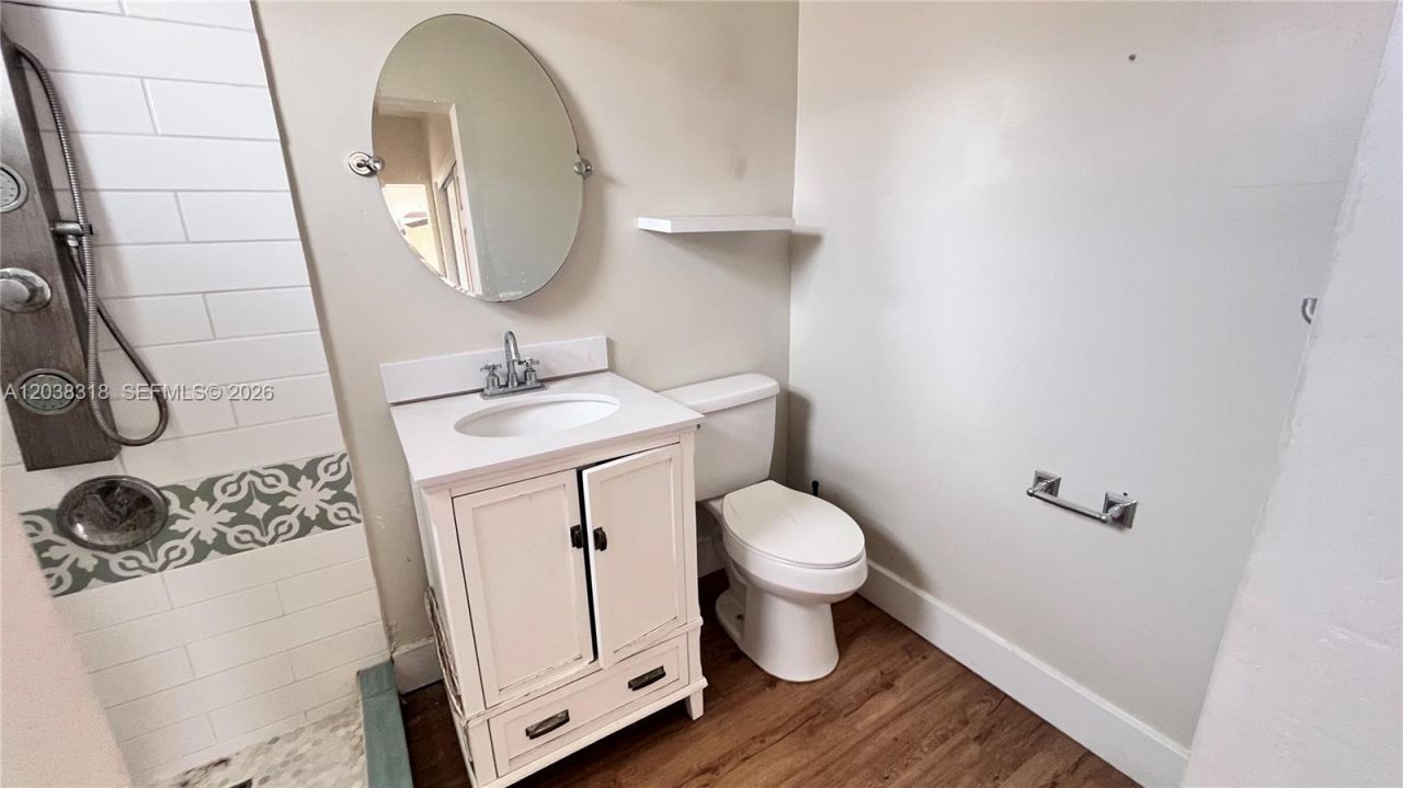 1031 Hollywood Blvd , Hollywood, FL 33019 Photo