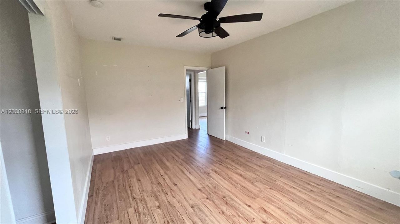 1031 Hollywood Blvd , Hollywood, FL 33019 Photo