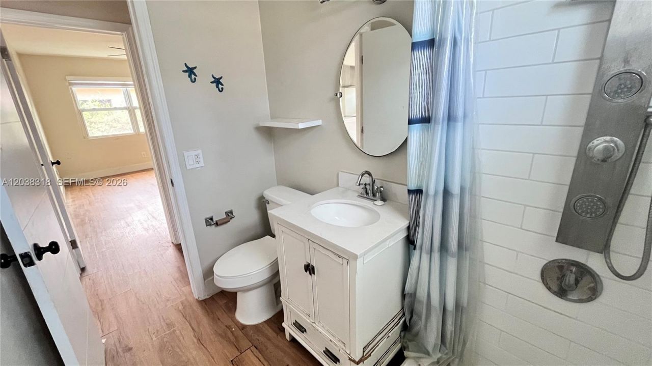 1031 Hollywood Blvd , Hollywood, FL 33019 Photo