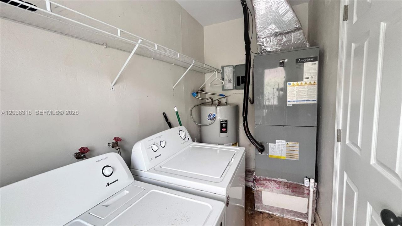 1031 Hollywood Blvd , Hollywood, FL 33019 Photo