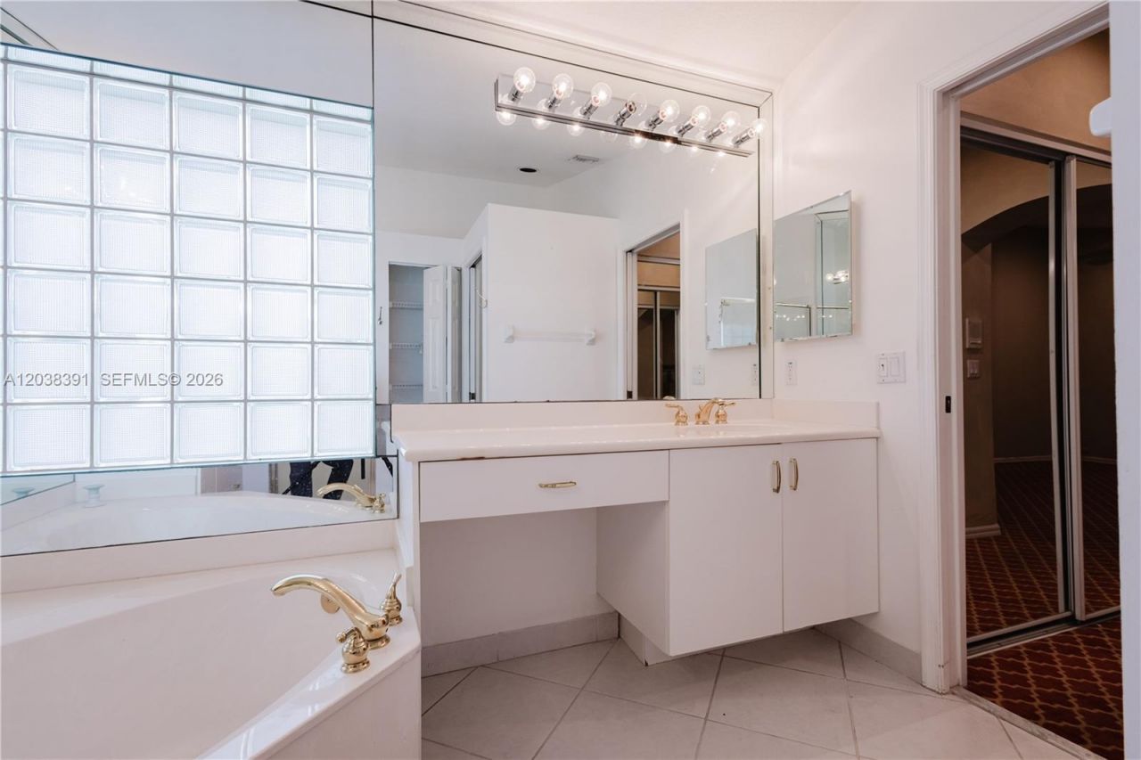 7577 Caprio Dr, Boynton Beach, FL 33472 Photo