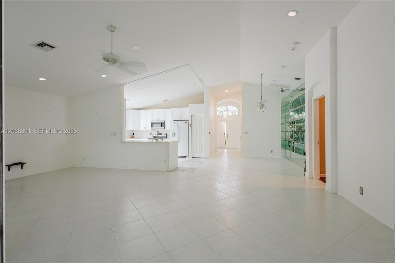 7577 Caprio Dr, Boynton Beach, FL 33472 Photo