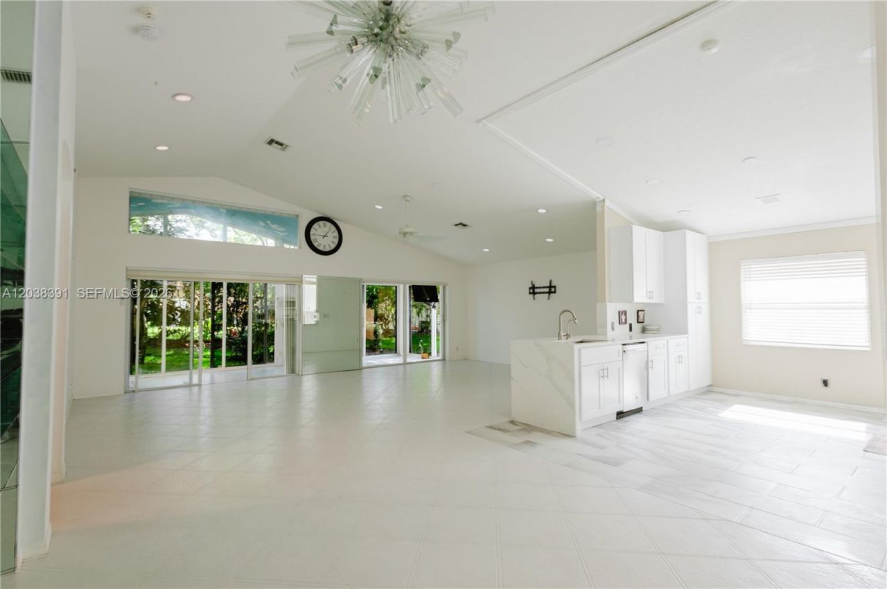 7577 Caprio Dr, Boynton Beach, FL 33472 Photo
