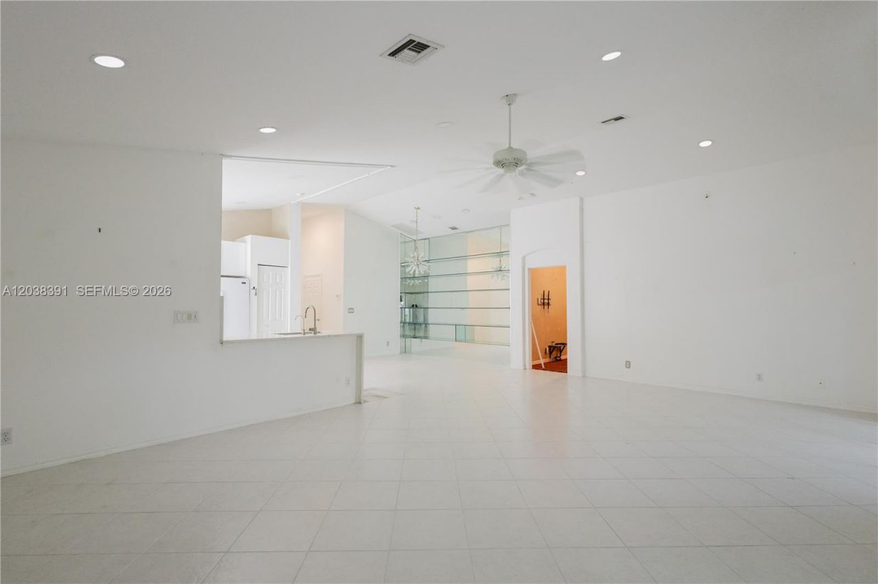 7577 Caprio Dr, Boynton Beach, FL 33472 Photo