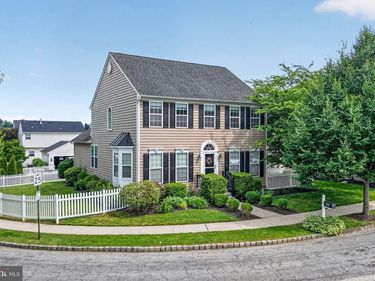 435 WRIGLEY BOULEVARD, COCHRANVILLE, PA 19330