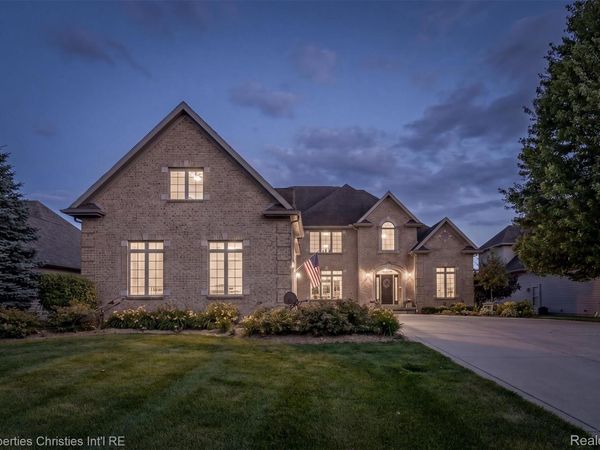 595 Ridge Point Drive, Dundee Village, Mi 48131