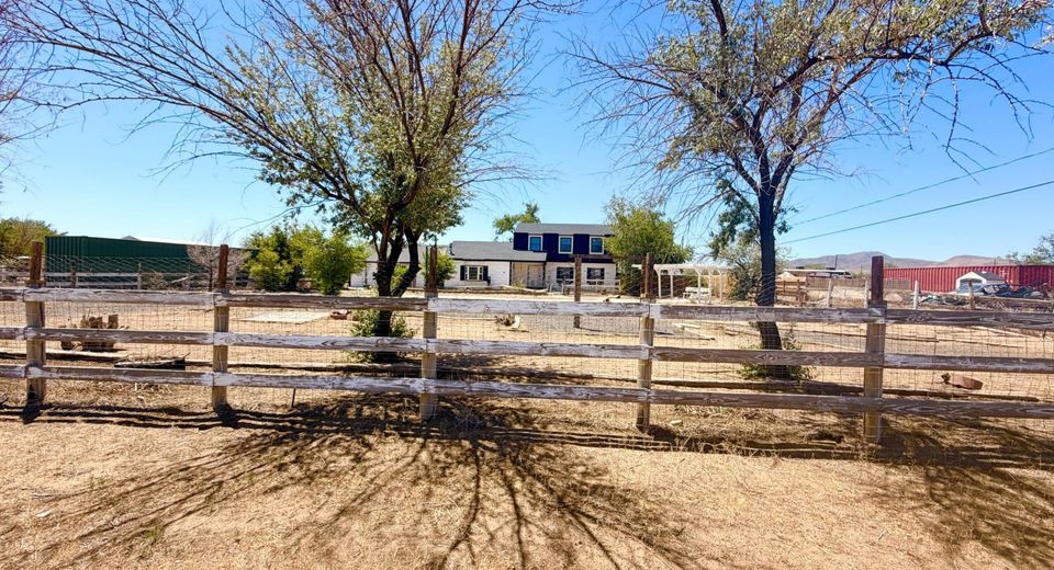 1301 Idaho Avenue, Silver Springs, NV 89429 Photo
