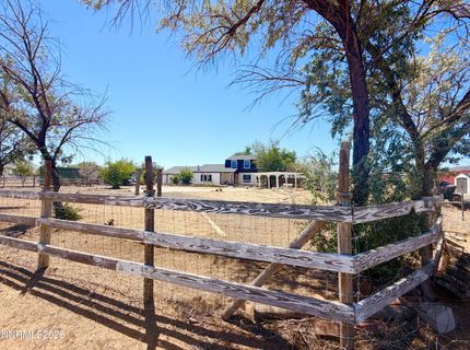 1301 Idaho Avenue, Silver Springs, NV 89429 Photo