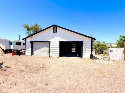1301 Idaho Avenue, Silver Springs, NV 89429 Photo