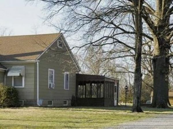 123 E Atkinson Avenue, Pittsburg, KS 66762