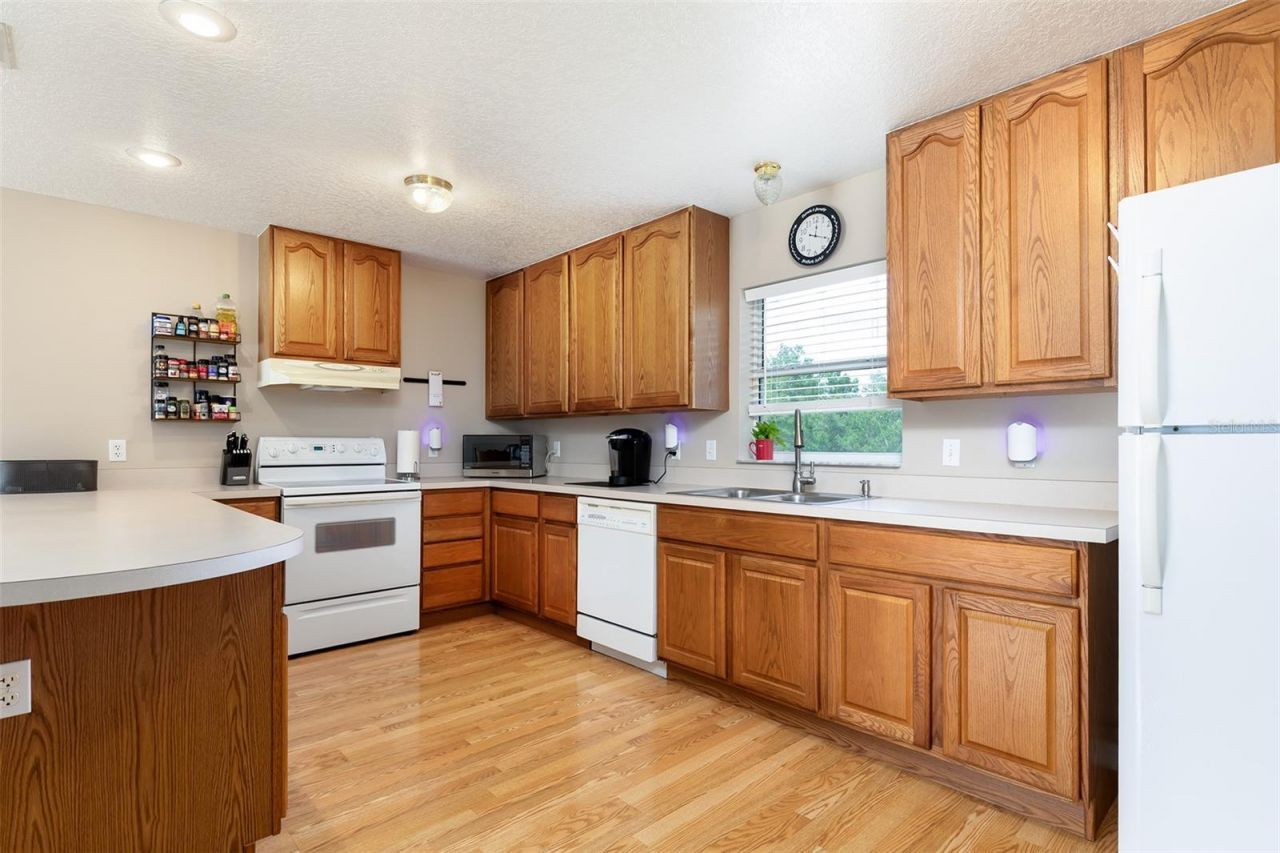 3428 Tallwood Drive, Deltona, FL 32738 Photo