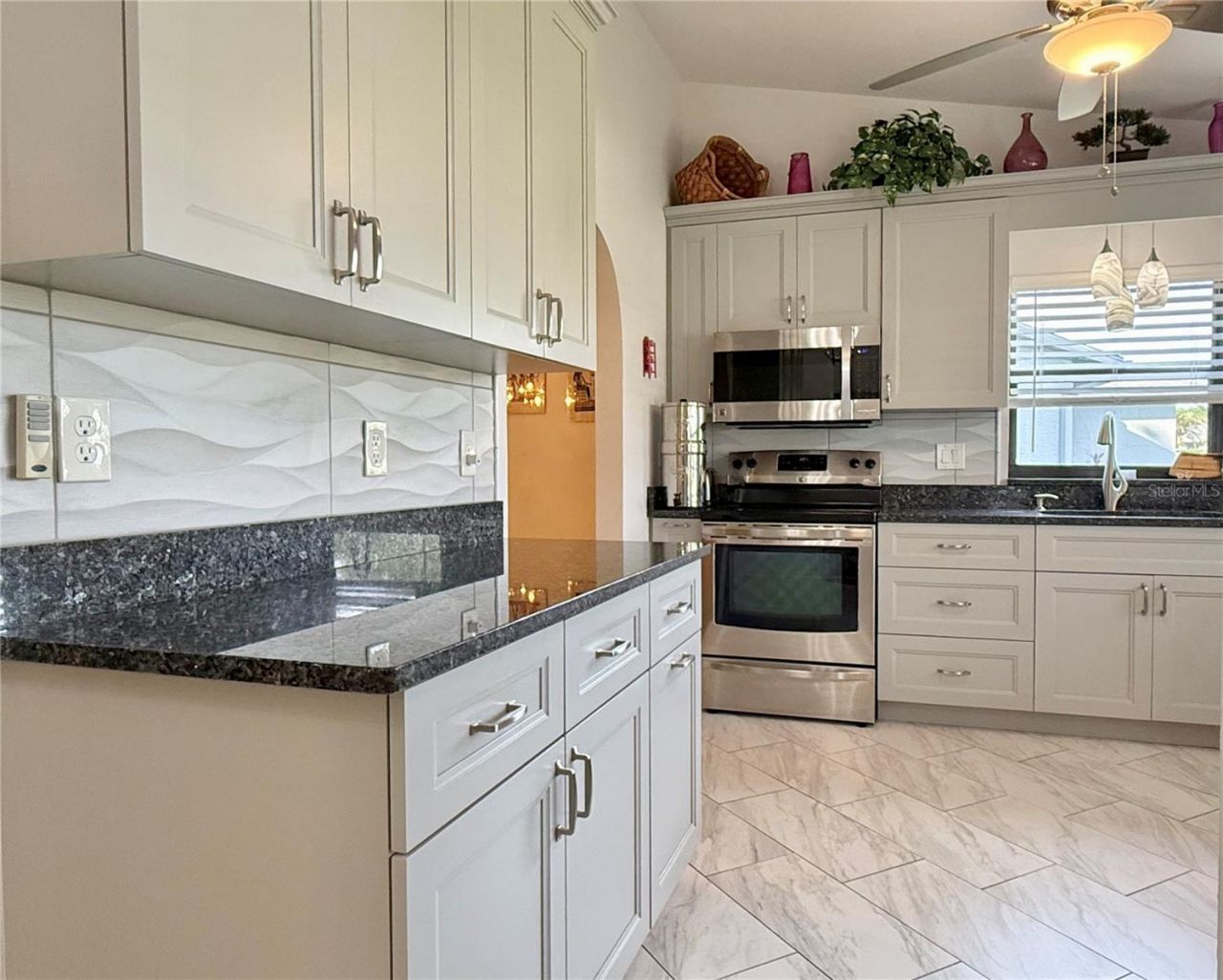 1742 W Orangewood Place , Avon Park, FL 33825 Photo