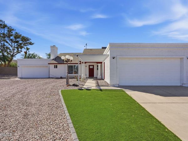 1067 E Sequoia Drive, Phoenix, AZ 85024