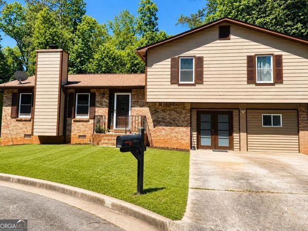 4431 Autumn Hill Drive, Stone Mountain, GA 30083