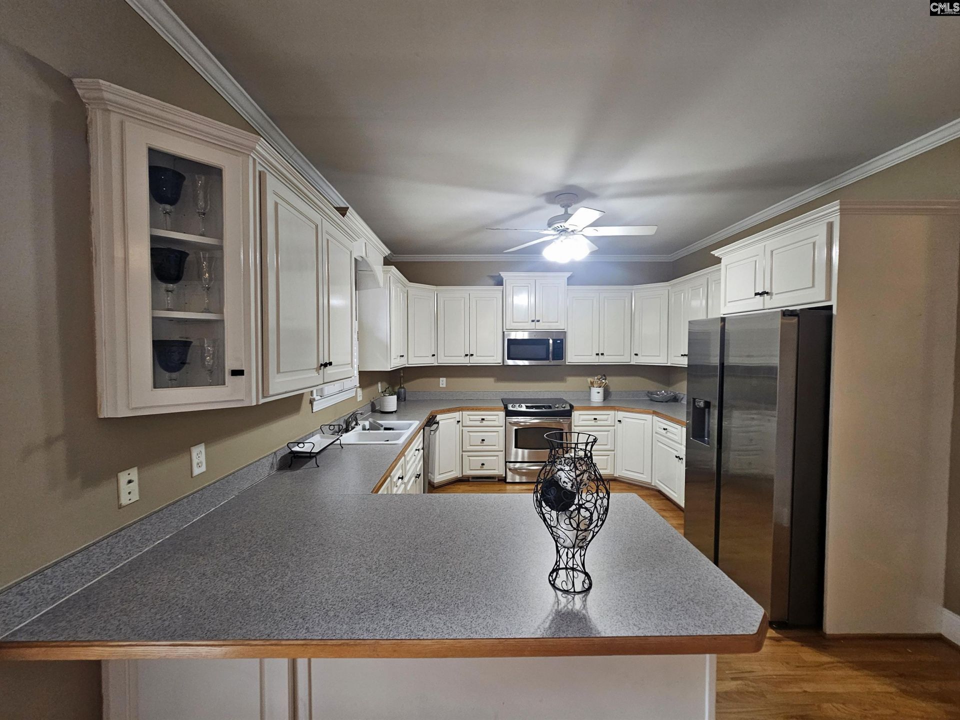 106 Arbor Place Drive  Photo 18