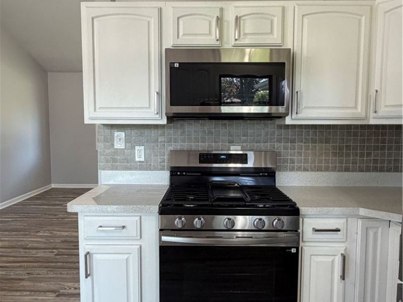 13187 Yager Drive, Strongsville, OH 44149 Photo 13
