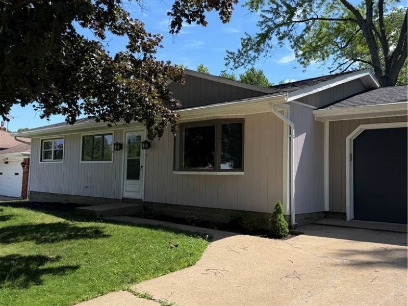 13187 Yager Drive, Strongsville, OH 44149 Photo 3