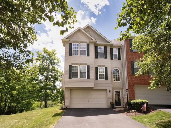 2010 Michael Drive, Pittsburgh, PA 15227