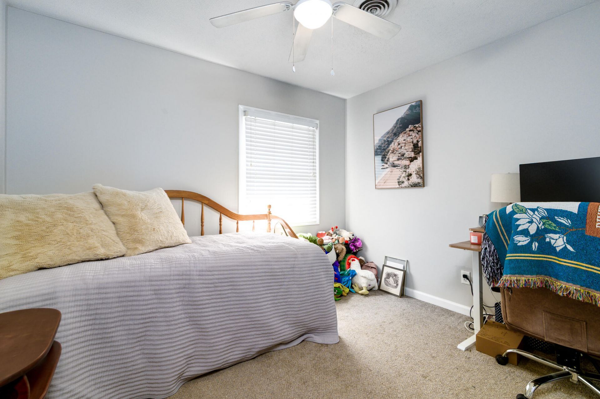 1521 Brookbank Avenue Photo 10