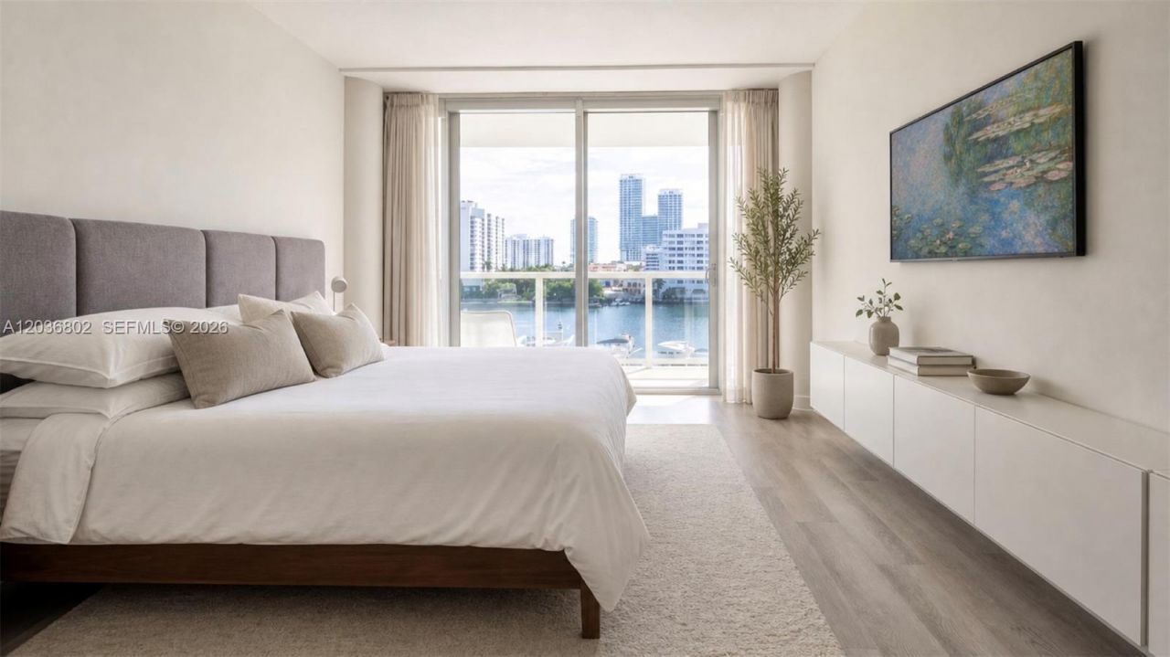900 Bay Dr, Unit 424, Miami Beach, FL 33141 Photo