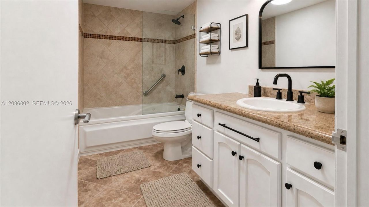 900 Bay Dr, Unit 424, Miami Beach, FL 33141 Photo