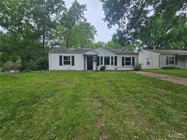 9801 Lorna Lane , St Louis, MO 63136