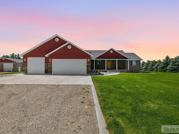 30 North 700 W, BLACKFOOT, ID 83221