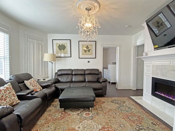 132 Myrtle St, Unit 2, Waltham, MA 02453