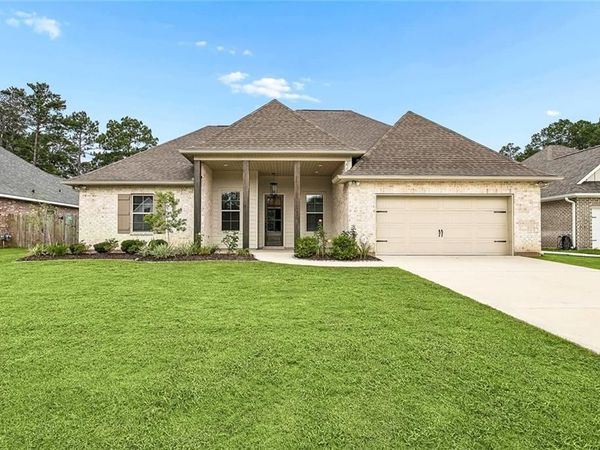 72393 HOMESTEAD Street , Covington, LA 70435