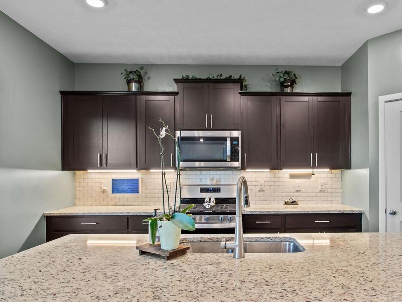 750 Leslie Drive, Plain City, OH 43064 Photo 10