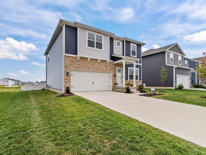 750 Leslie Drive, Plain City, OH 43064 Photo 2