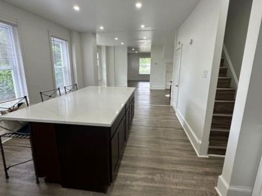 482 Martin Street, Philadelphia, PA 19128 Main Photo