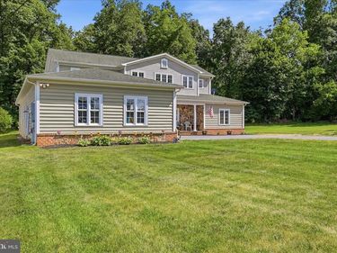 59 HOWARDS LANE, BOYCE, VA 22620