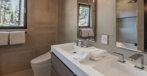 8082 Villandry Drive, Truckee, CA 96161 Photo