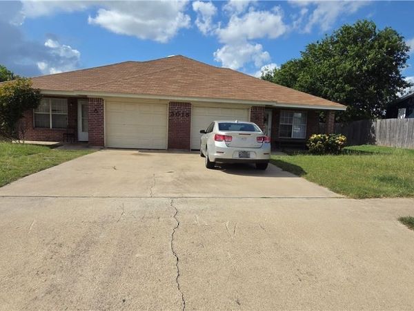 3015 Cantabrian Drive , Killeen, TX 76542
