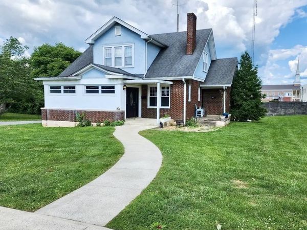 202 W Morford St, McMinnville, TN 37110