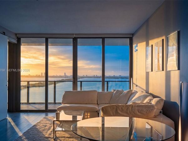 3131 NE 7th Ave , Unit 2402, Miami, FL 33137