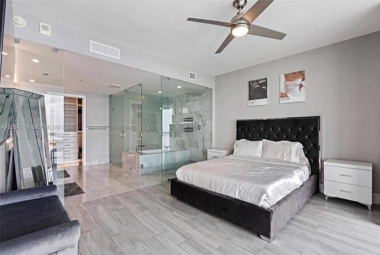 3131 NE 7th Ave, Unit 2402, Miami, FL 33137 Photo
