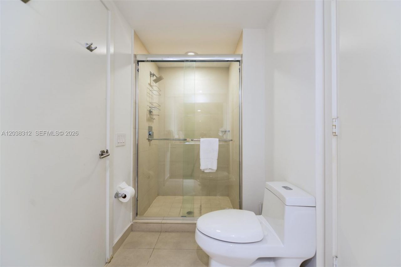 4111 S Ocean Dr , Unit 3204, Hollywood, FL 33019 Photo