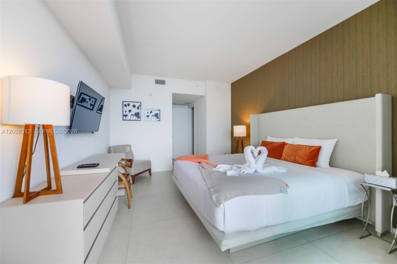 4111 S Ocean Dr , Unit 3204, Hollywood, FL 33019 Photo