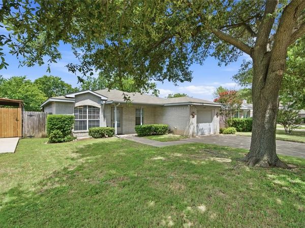 6409 Longmont Trail, Fort Worth, TX 76179