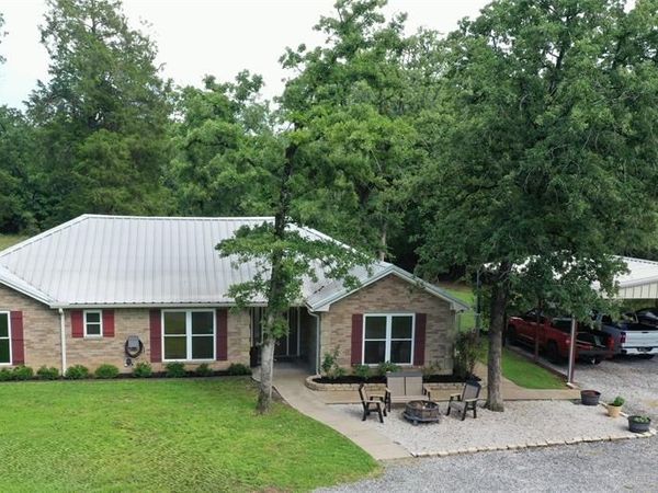 109 Private Road 916, Fairfield, TX 75840