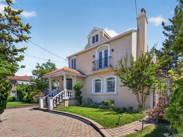 1425 Burton Street , Whitestone, NY 11357