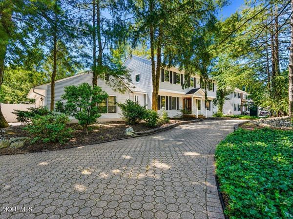 16 Phyllis Place, Milltown, NJ 08850