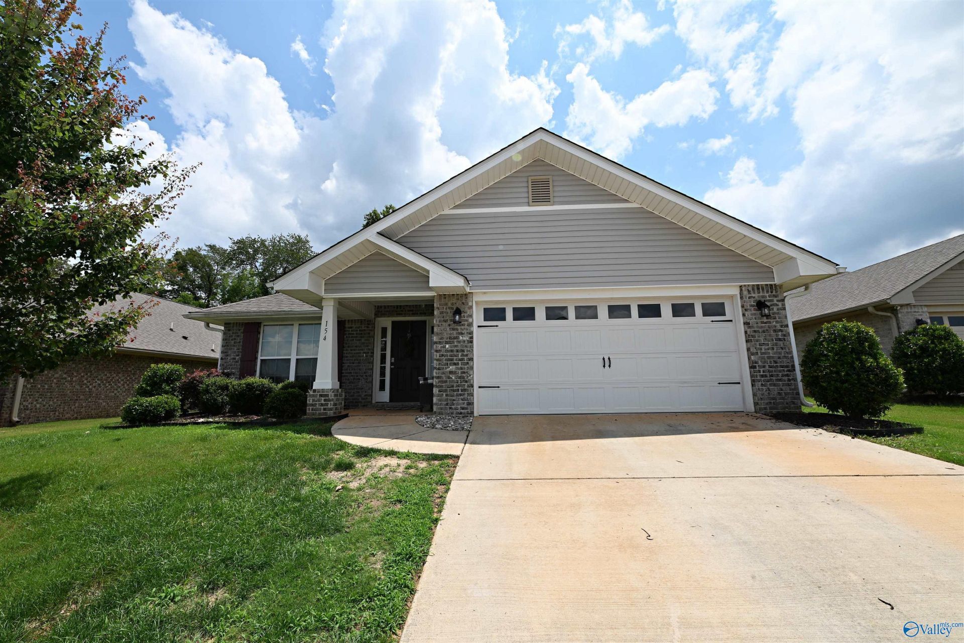 154 Abercorn Drive, Madison, AL 35756 Main Photo