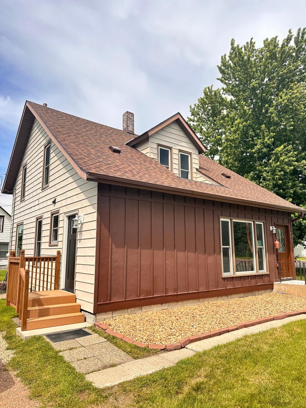 720 Fir Avenue, Bird Island, MN 55310