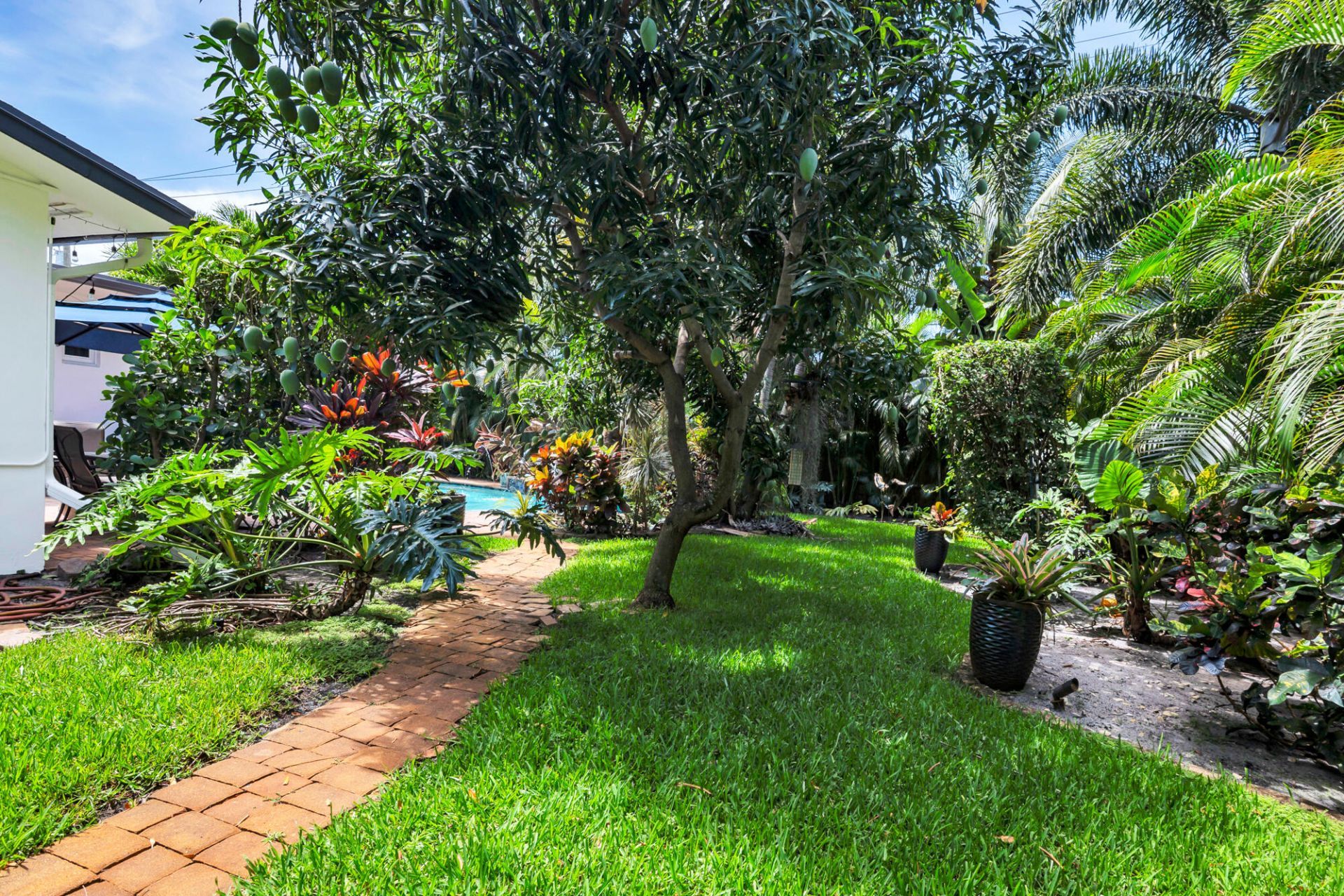844 Avon Road, West Palm Beach, FL 33401 Photo