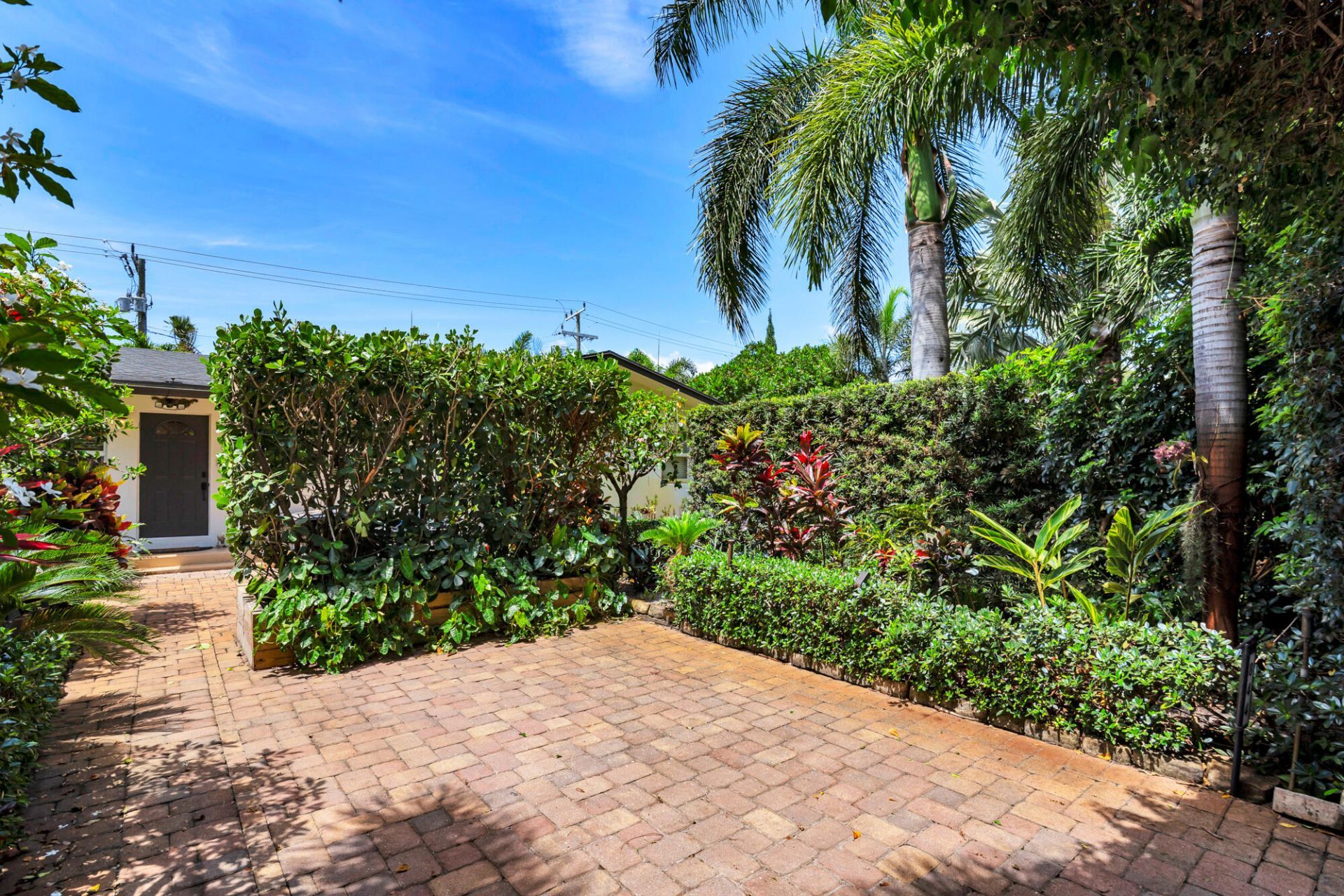 844 Avon Road, West Palm Beach, FL 33401 Photo